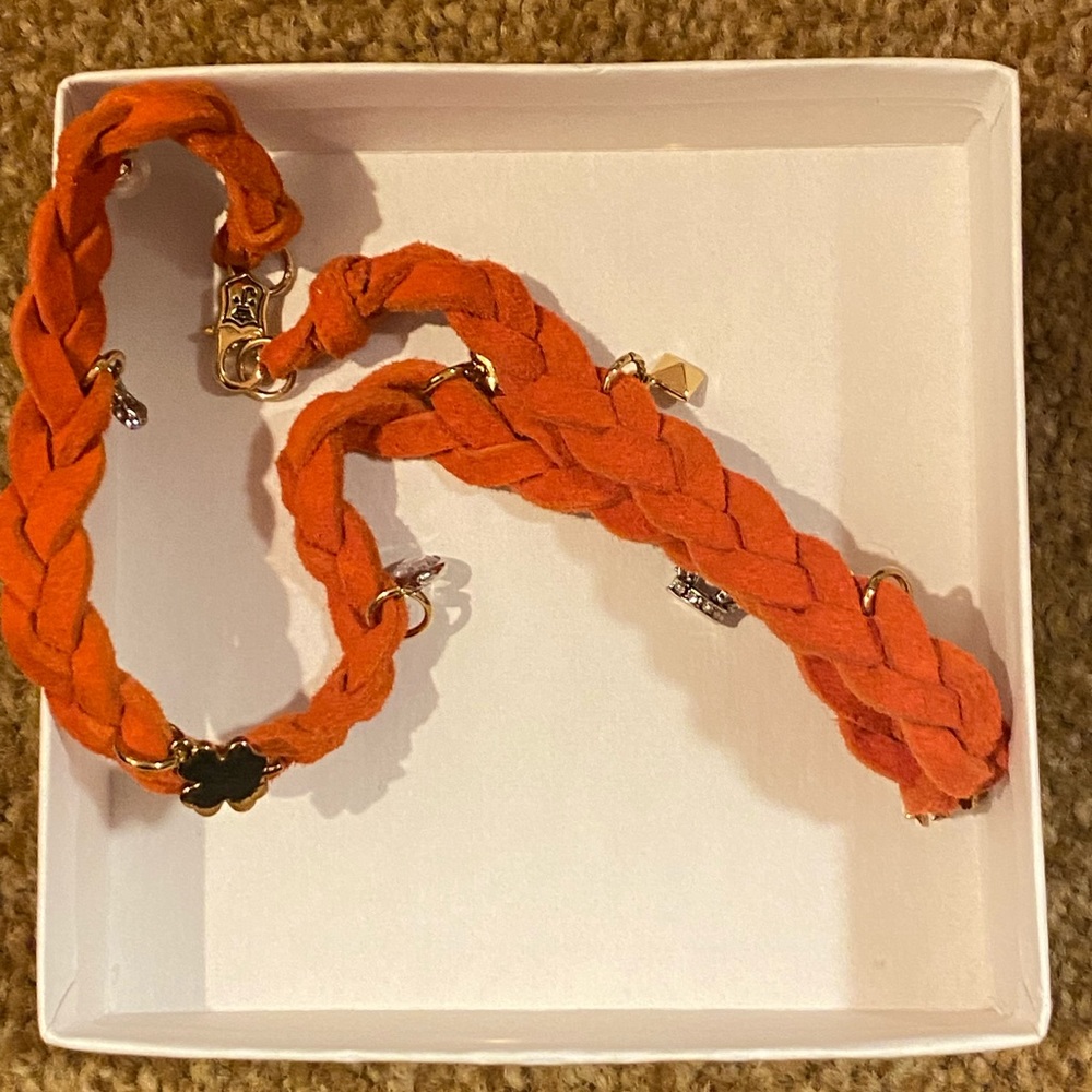 JUICY COUTURE Cute orange necklace with charms